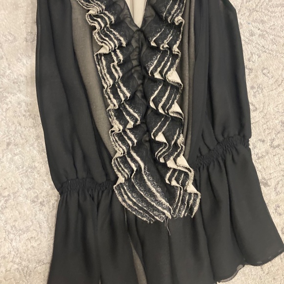 Robert Rodriguez (Small) nude/black ruffle top - Picture 2 of 3